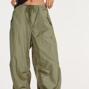 Motel rocks parachute pants